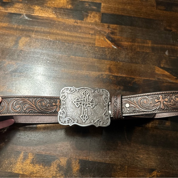 Western Embossed Leather Belt with Ornate Buckle - Picture 2 of 5